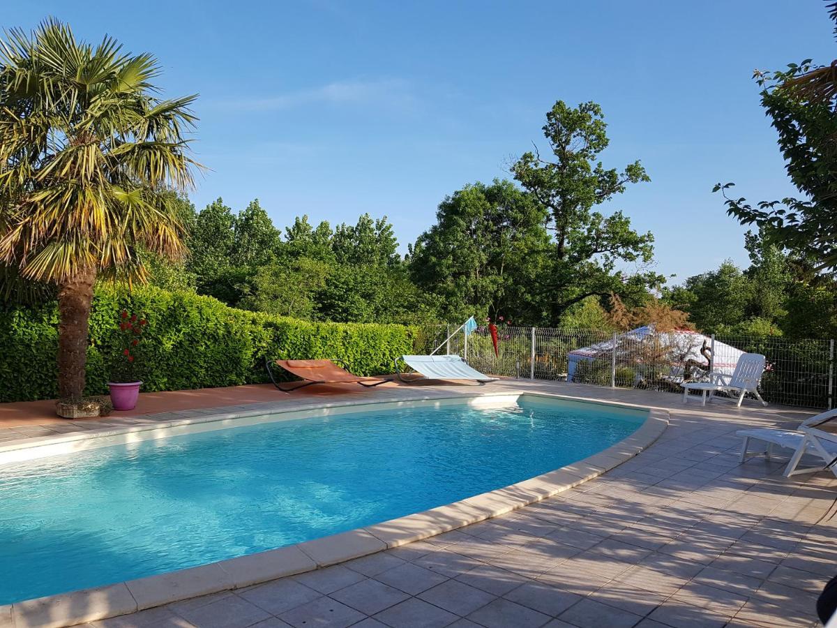 Yourtes Du Bocage Bazoges-en-Pareds Exterior foto